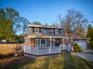 2416 Chestnut Hill Dr, Cinnaminson, NJ 08077