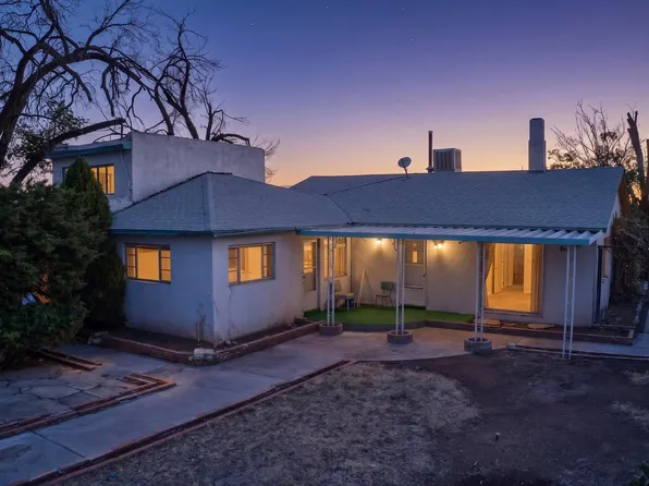 631 Vineyard Rd NE, Albuquerque, NM 87113