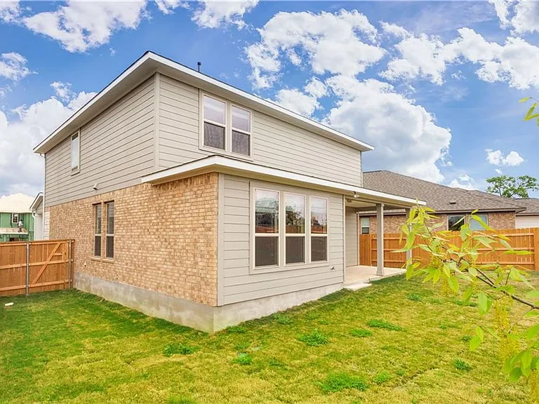 14202 McCoy Loop — Photo 36