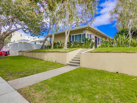 2nd image of 1542 Pacific Beach Dr #1542