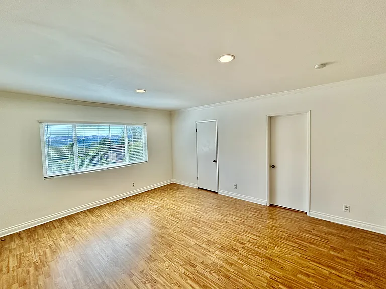 22525 Flamingo St — Photo 14