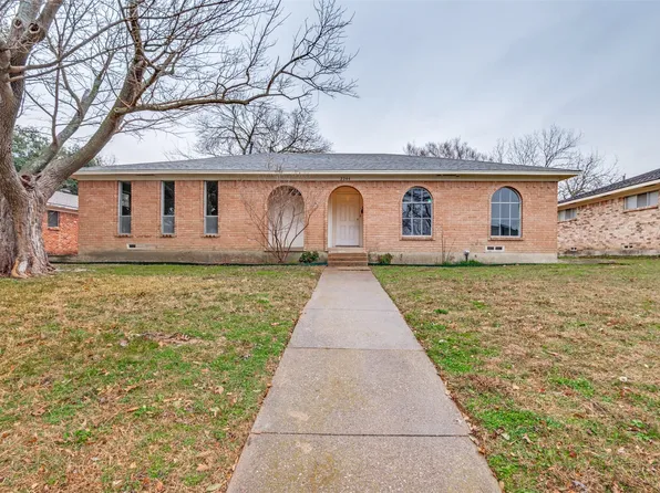 2244 Homeway Cir, Dallas, TX 75228