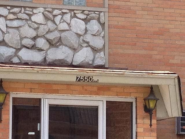 2nd image of 7550 W 111th St APT 2B