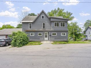 16 Steele Ave, Gloversville, NY 12078