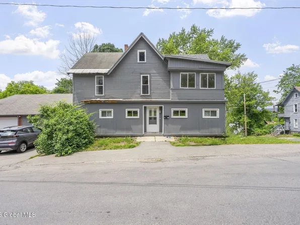 16 Steele Avenue, Gloversville, NY 12078