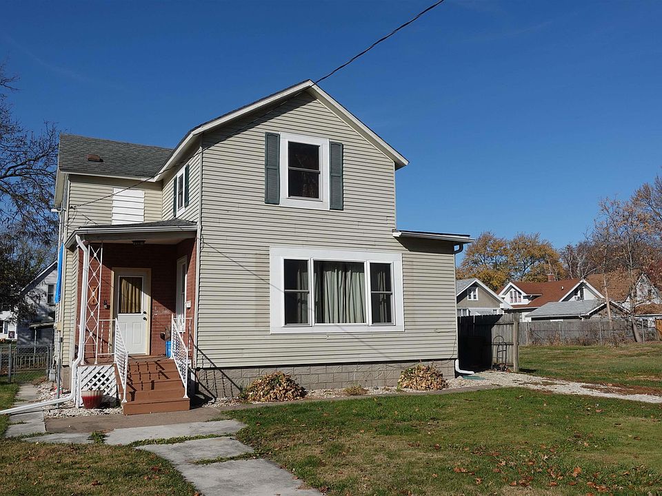 1st image of 714 Clark St