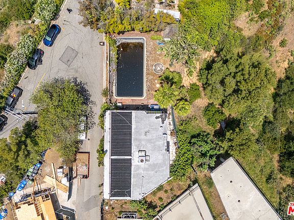 5th image of 1830 Bel Air Rd