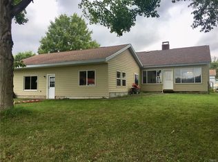 137 State St, Phoenix, NY 13135