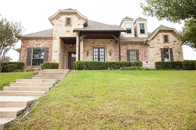 1st image of 172 Stoneleigh Dr