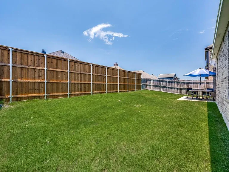 1204 Barn Owl Dr — Photo 6