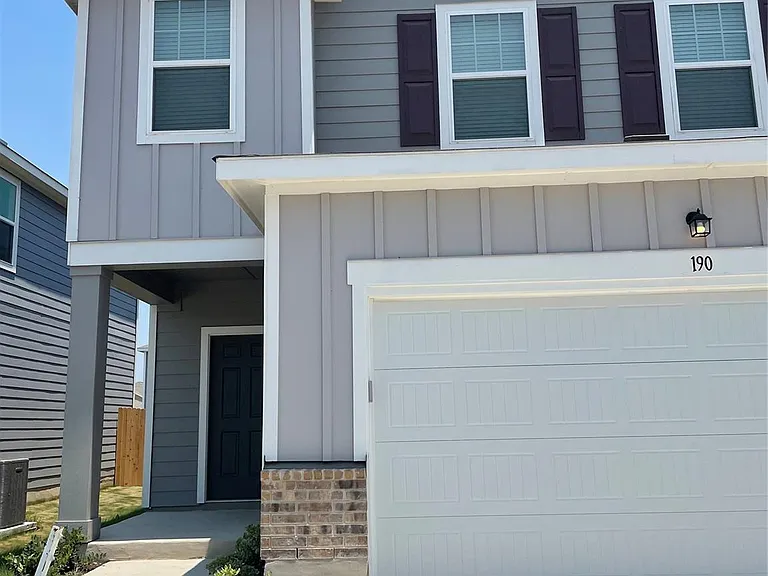 190 Light Timber Rd — Photo 2