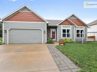 1317 Juniper Ct, Eudora, KS 66025