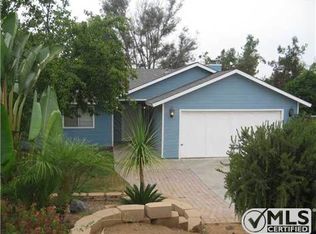 301 Mercedes Rd, Fallbrook, CA 92028