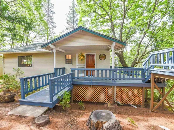 16755 Hackamore Ct, Sonora, CA 95370