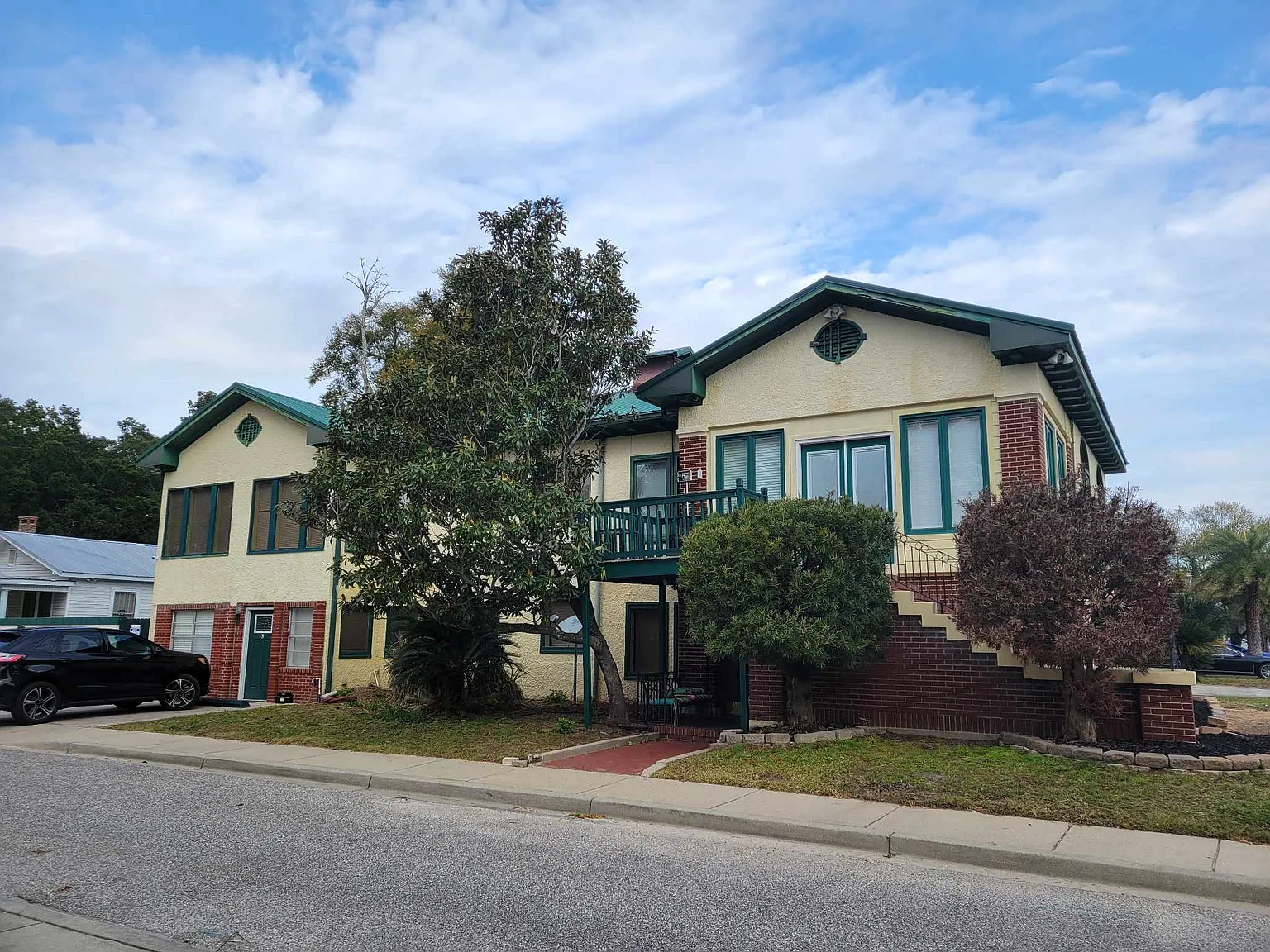 133 Hopkins Blvd — Photo 1