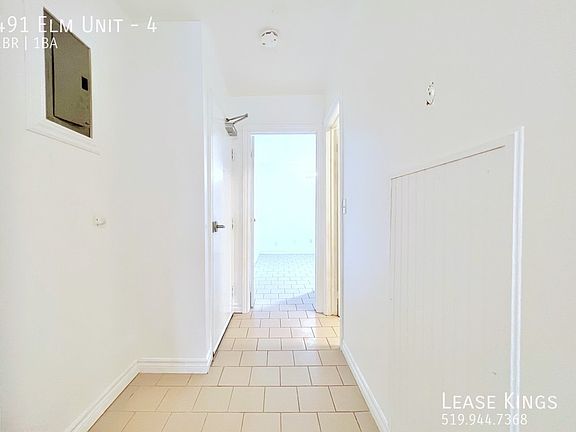 5th image of 491 Elm Ave Unit 4