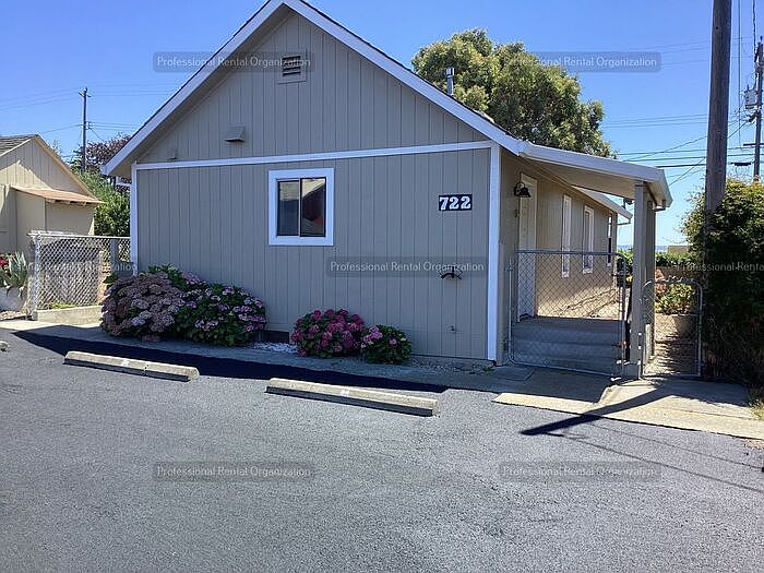 1st image of 722 Liberty Rd
