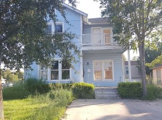 1415 E Stayton Ave, Victoria, TX 77901