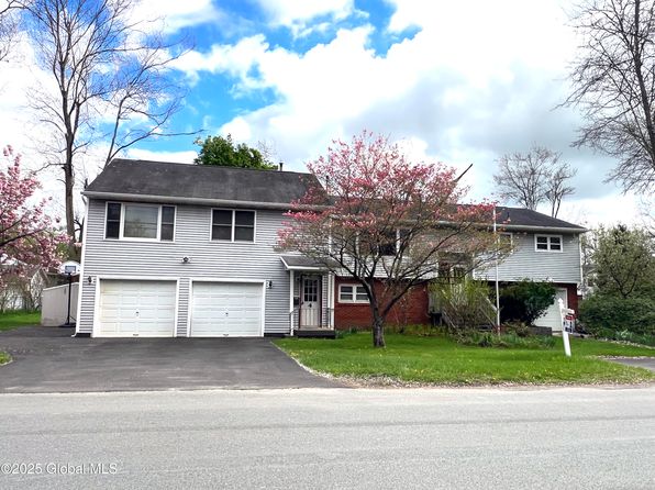 6 Tulip Street, Schenectady, NY 12306