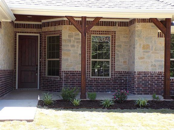 2nd image of 1206 Brazos Dr