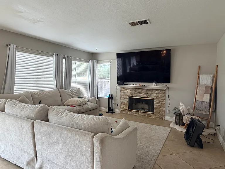 677 Shenandoah Rd — Photo 6