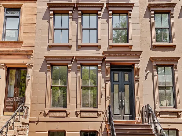 281 Jefferson Ave, Brooklyn, NY 11216