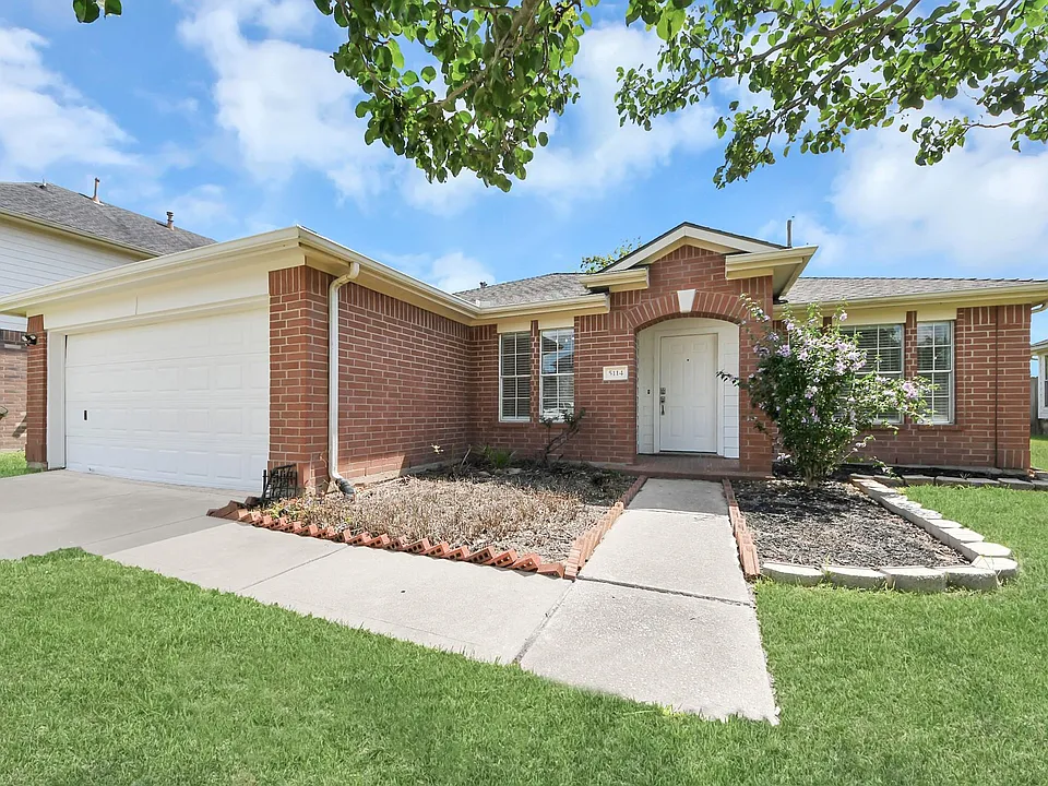 5114 Santrey Dr