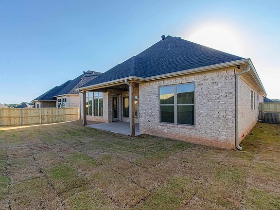 4th image of 7260 Rolling Acres Pl