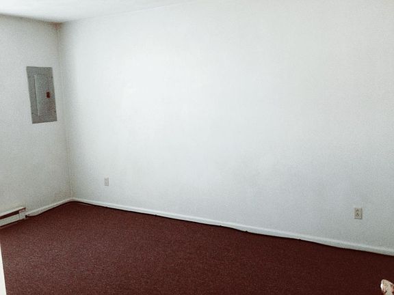 2nd image of 2900 Pleasant Ave APT 8