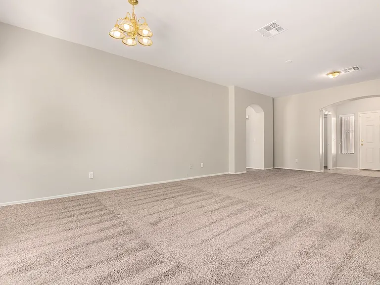 7927 W Mohave St — Photo 6