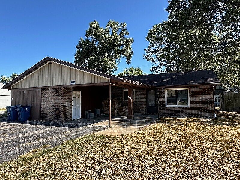 1st image of 109 E Poos Dr