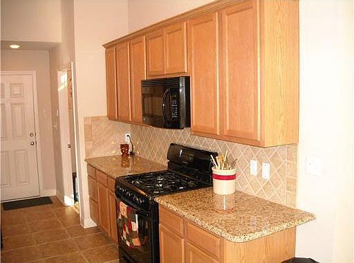 2nd image of 3253 Grand Lake Dr