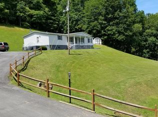 366 Grace St, Pounding Mill, VA 24637