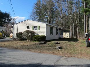 11 Beatrice St, Danville, NH 03819