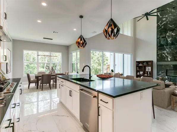 2420 Lakeshore Dr, Grapevine, TX 76051