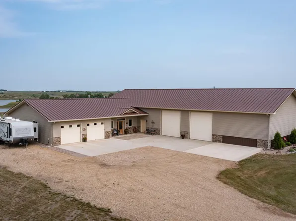 1415 41h Ave NW, Garrison, ND 58540