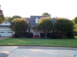 1910 Pleasant Ridge Cir, Sylacauga, AL 35150