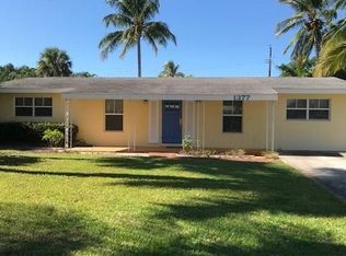 1377 11th Ct N, Naples, FL 34102