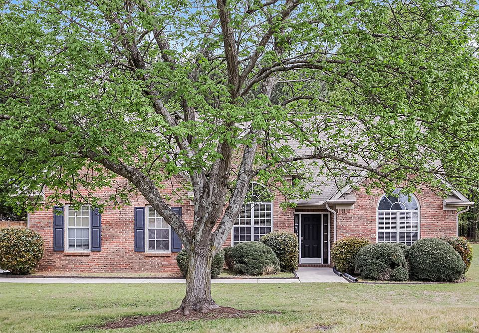 1st image of 217 Whitney Ln