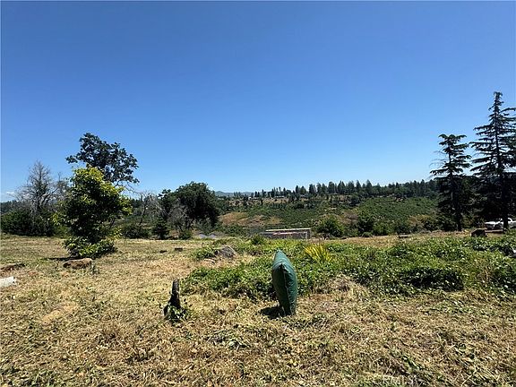 3rd image of 5156 Edgewood Ln