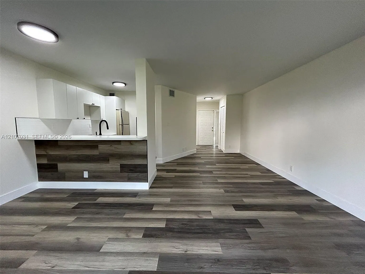 Parc Vista Condo — Photo 2