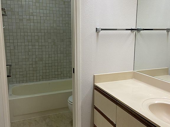 1 of 2 full bathrooms