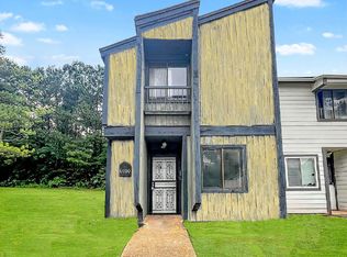6000 Regent Mnr, Lithonia, GA 30058