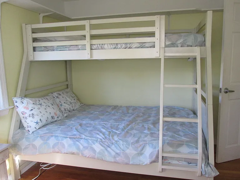 16 Harrington St — Photo 11
