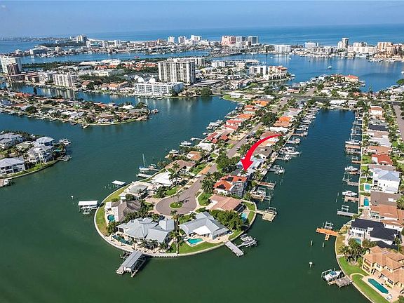 2nd image of 440 PALM ISLAND SE