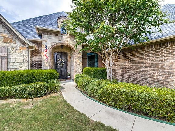 4th image of 7170 Hunnington Dr
