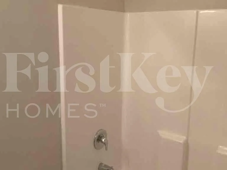 3354 SW Ludlow St — Photo 16