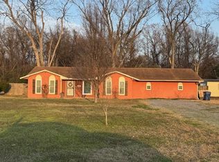 903 Highway 82 W, Indianola, MS 38751