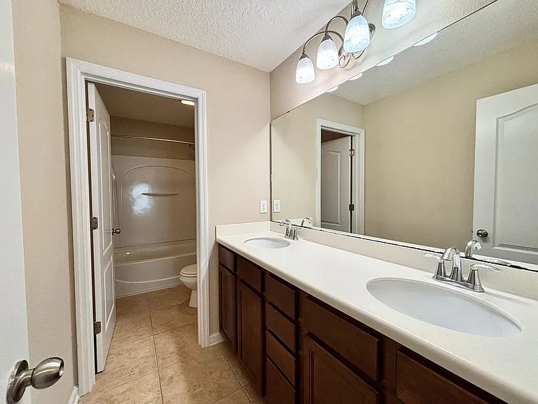 850 Quiet Stone Ln — Photo 24