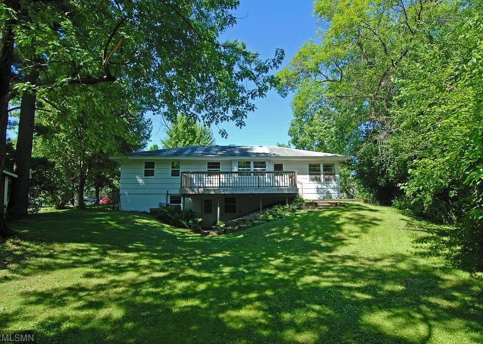 1st image of 3311 Lake Shore Blvd